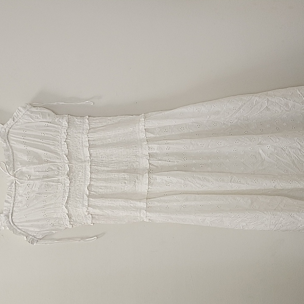 Gap × DÔEN 100% Cotton  Eyelet Midi Dress  Elegant White  Dress Size Meduim - Picture 4 of 16